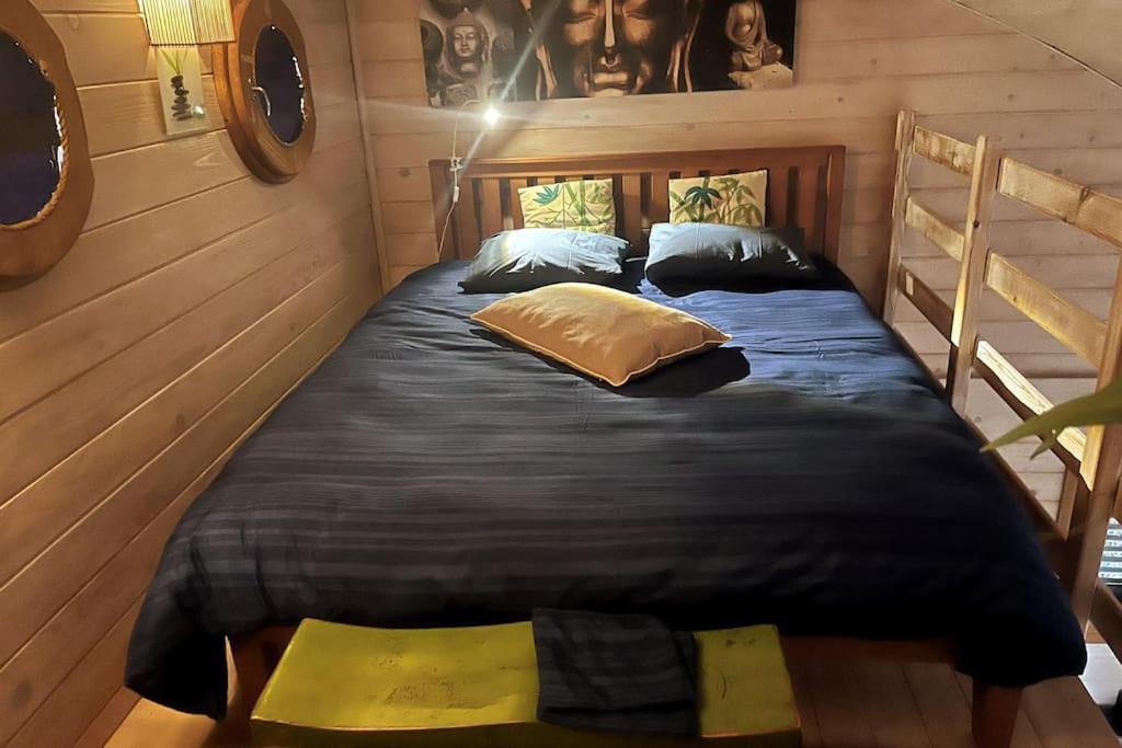 Gite Et Chambre D'Hote Gussignies Exterior foto